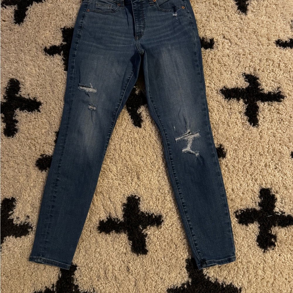 Universal Thread Jeans